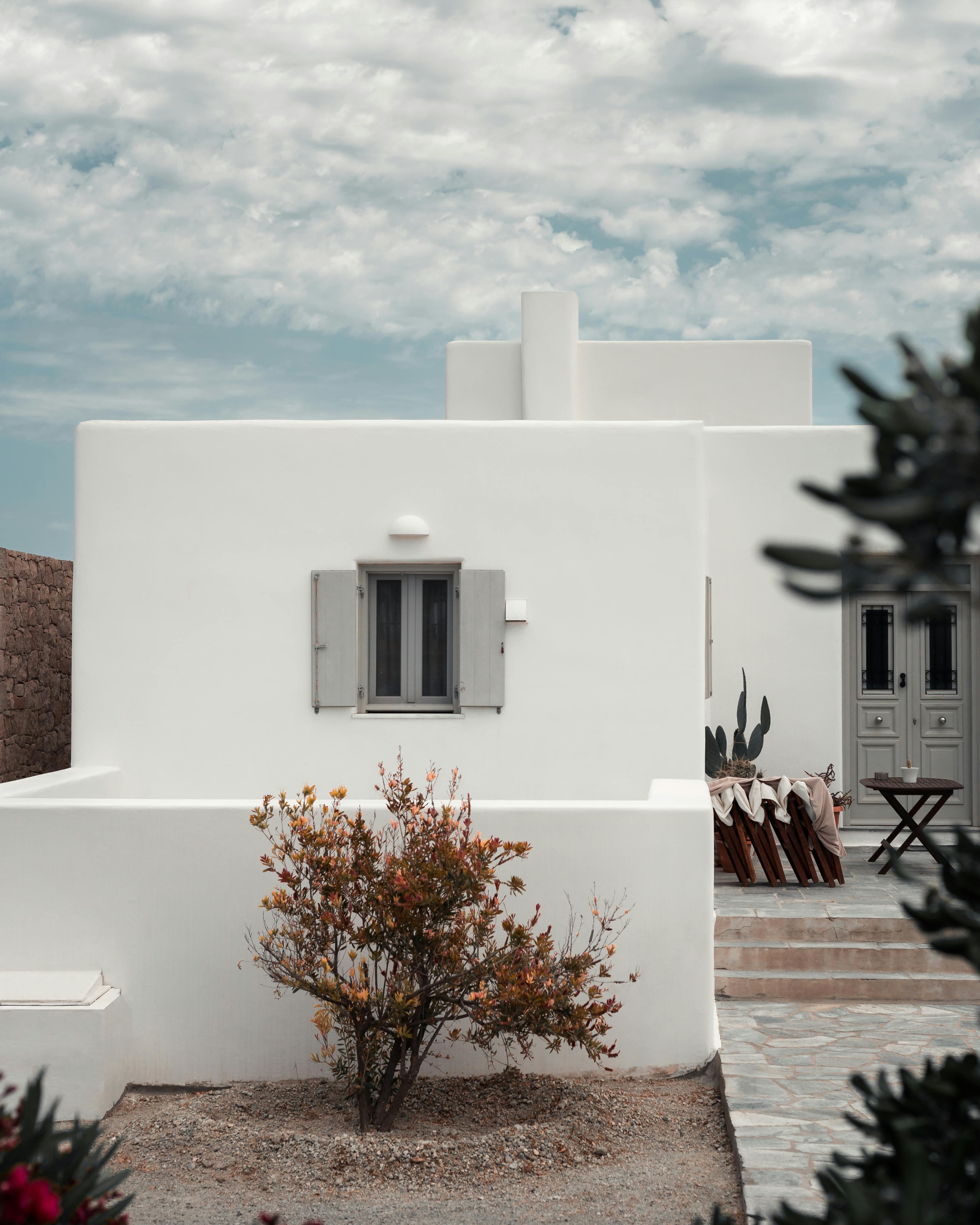 Marine Drive Hotel BMS